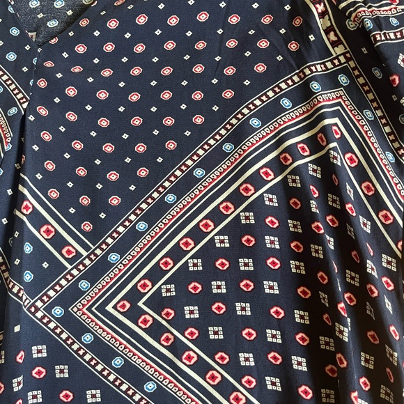 Loft Bandana Dress - Picture 5 of 9